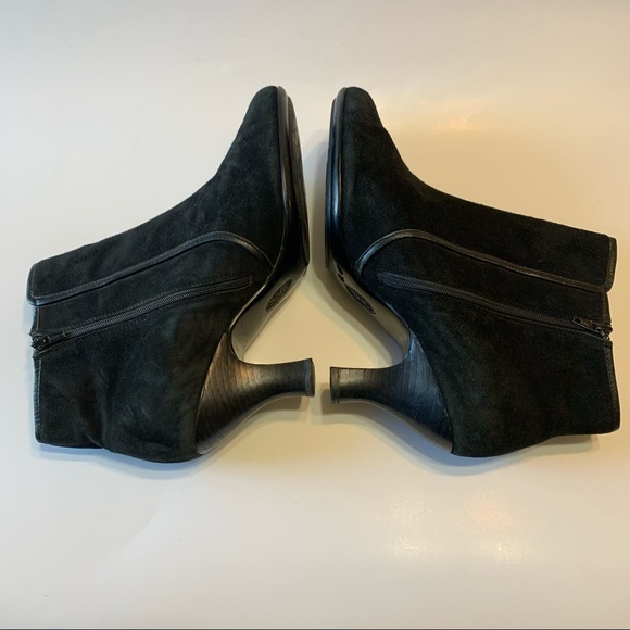 Sofft Black Suede Side Zipper Ankle Boots - Picture 7 of 11